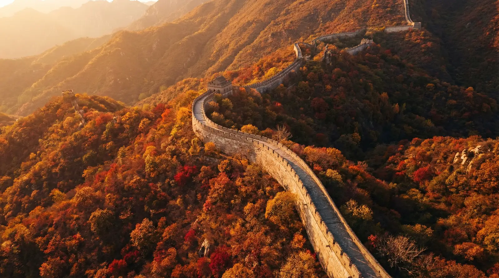 生活片下载 秋日长城航拍全景
